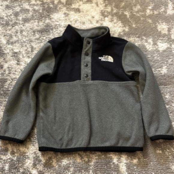 Notth Face Baby Boys Fleece Pullover 12 Months - Picture 1 of 3